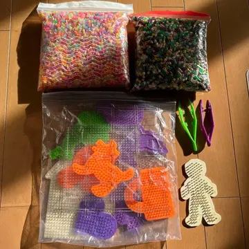 펄러비즈 세트 (다색 플레이트 포함)