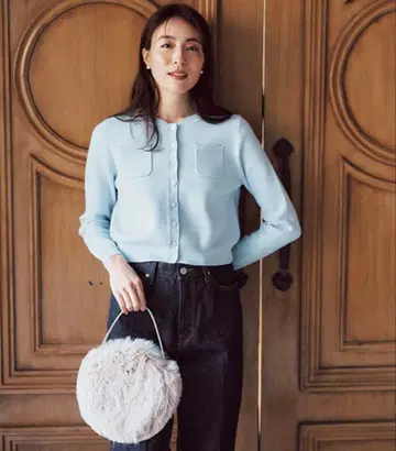 LAUBE BLANC / 컴팩트 크루넥 가디건 파우더 블루