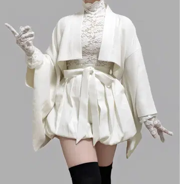 숏 기장 겉옷 + 하카마 팬츠 미니 화이트