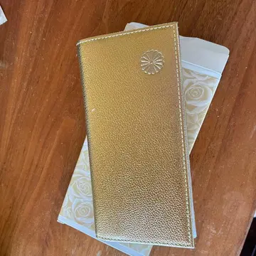 천연 가죽 황궁 지갑 미사용 새상품