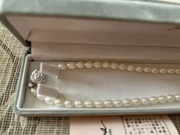 가네보우 세모아의 사나 목걸이, 진주 음이온 가공