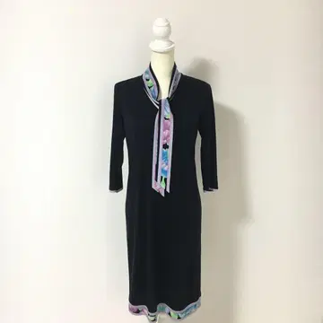 최근 새상품급 LEONARD 레오나르 리본 칸칸 원피스