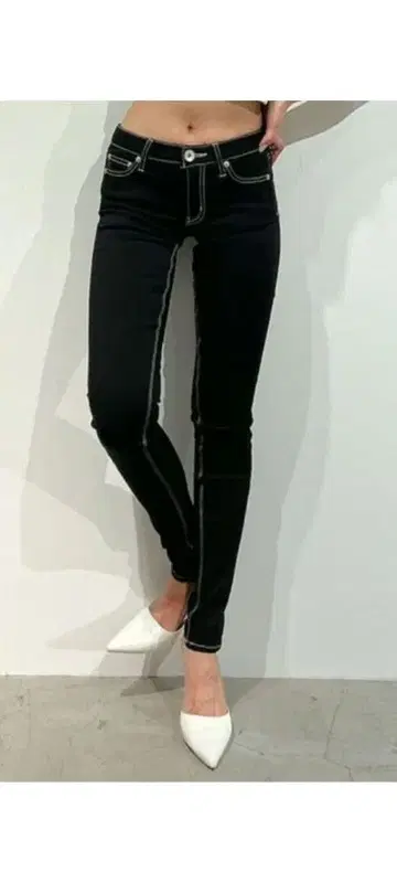 GYDA 제이다 원 워시 블랙 스키니 XS 사이즈