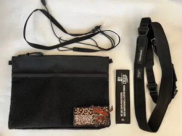 컨디션 최상 BYCLUSE 사코슈 블랙 X-PAC 숄더 스트랩