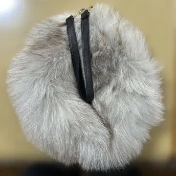 그레이 퍼 핸드백