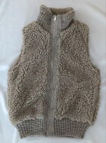 ALL ORDINARIES 베이지 플리스 베스트