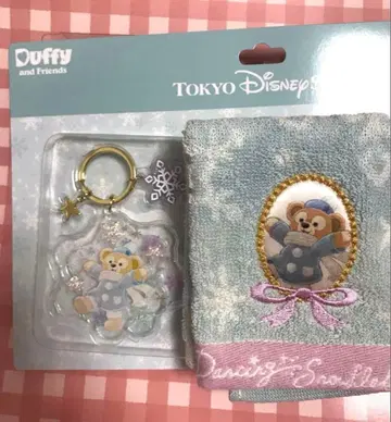 댄싱 스노우플레이크스 더피 손수건 키체인