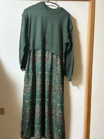 모리스 LT 니트 절개 원피스 그린