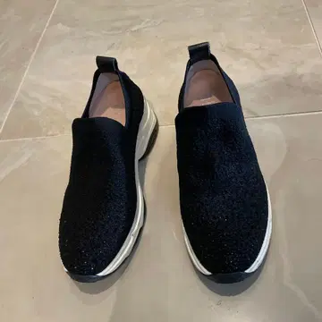 STACCATO 블랙 슬립온 비쥬 23cm