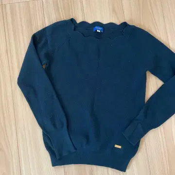 BLUE LABEL CRESTBRIDGE 네이비 스웨터 38