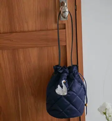 iream 아이리아무 CANDY (스완) - Navy