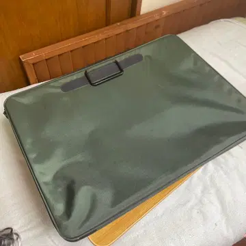 올리브 그린 비즈니스 백 제도로 가방 65 47