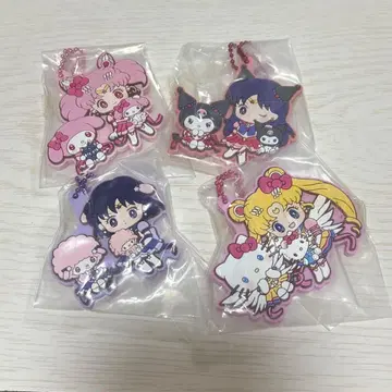 세일러문 산리오 러버 키링