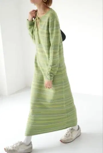 SLOBE citron. 니트 원피스