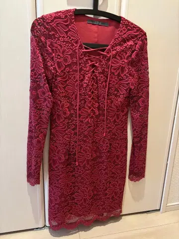 GUESS 레이스 원피스 와인 레드 S 사이즈