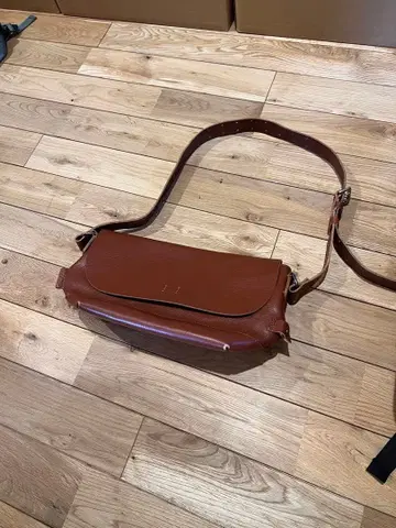 가죽 숄더백 브라운