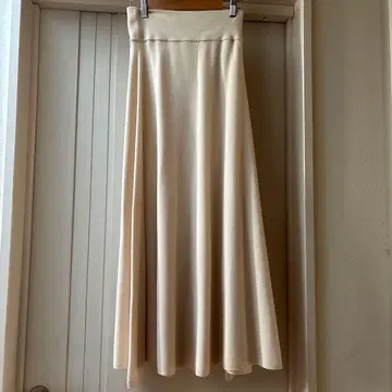 BEIGE, 베이지 울 니트 플레어 스커트 4