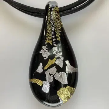 눈물형 유리 펜던트 블랙 금은 장식 파티 송년회 여행