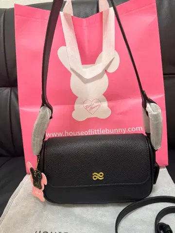 HOUSE OF LITTLE BUNNY 블랙 숄더백