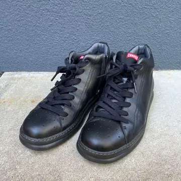 캠퍼 블랙 하이컷 스니커즈 43