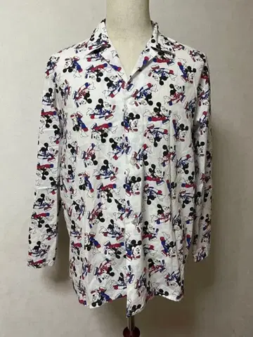 영국제 미키마우스 프린트 긴팔 셔츠
