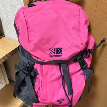 karrimor tatra 20L 핑크 백팩