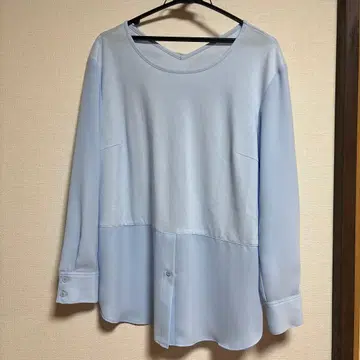 Gabardine K.T 라이트 블루 V넥 긴팔 블라우스 사이즈 9