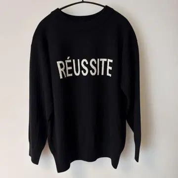 Spick & Span 블랙 긴팔 로고 니트