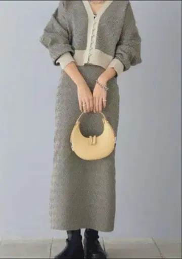 새상품급 ESICA 니트 가디건 스커트 셋업 프리 사이즈