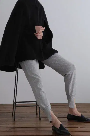 새상품급 LE PHIL 캐시미어 조거 팬츠