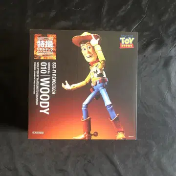 리볼텍 우디 010 SCI-FI REVOLTECH