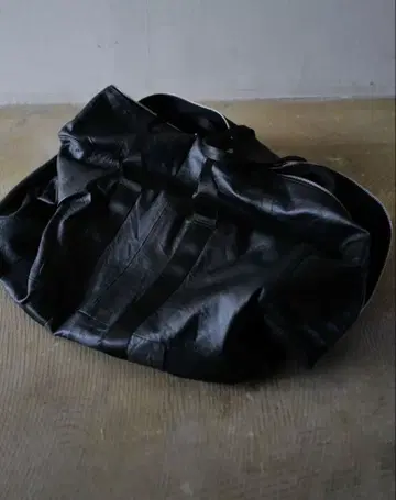 anytee 가죽 블랙 보스턴 백 Vintage Leather Bag