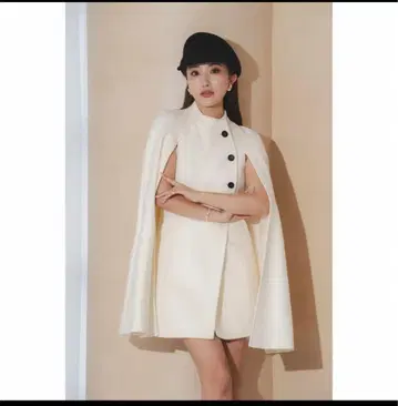 sheller 셰리에 라시컬 케이프 코트