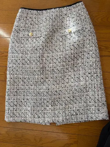 JUSHLITTY 화이트 계열 트위드 타이트 스커트 사이즈 1