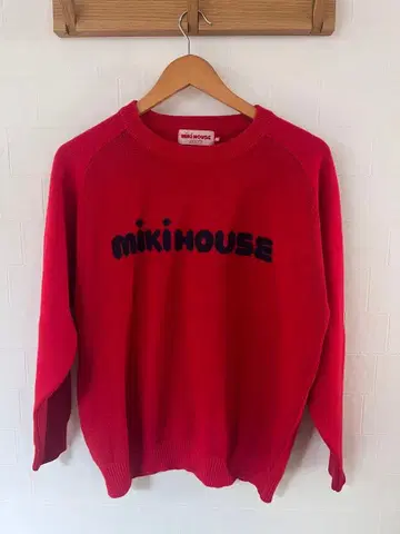 미키 하우스 빨간색 스웨터 M 사이즈 미키 하우스 90년대 구제 의류