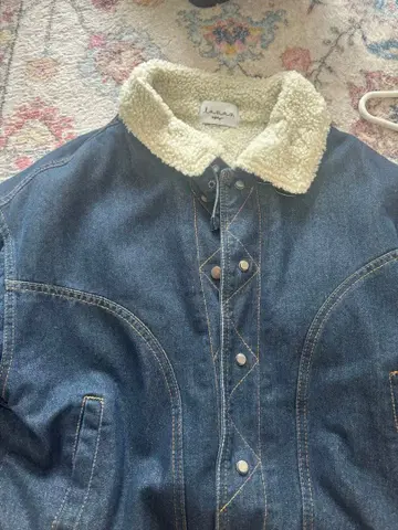 lanan 보아 카라 부착 데님 자켓