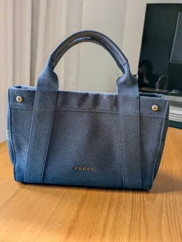 TOCCA 네이비 토트백
