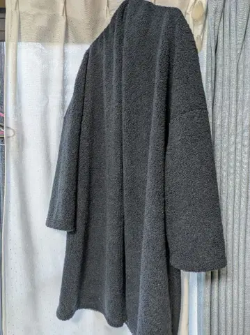 STORY 게재 네이비 보아 롱 코트