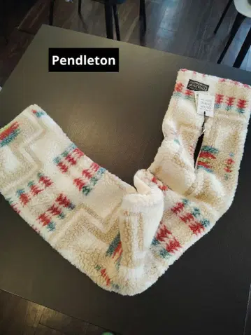 미사용 새상품 Pendleton 보아 머플러 원사이즈