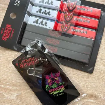 기묘한 이야기 3 coins 주방 클립과 키링 세트