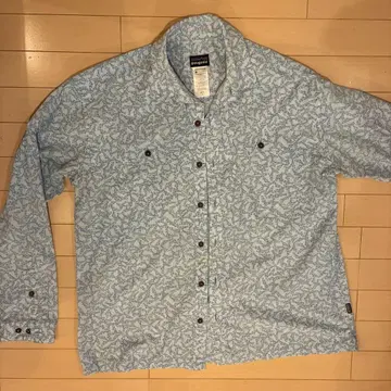 파타고니아 Patagonia 긴팔 셔츠 스카이블루 물고기 패턴