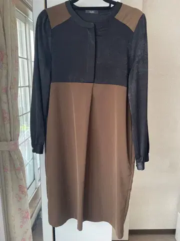 어반 리서치 로쏘 원피스