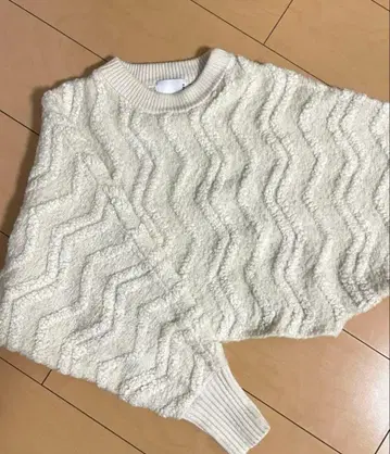 KBF 루프얀 자카드 니트 숏 기장