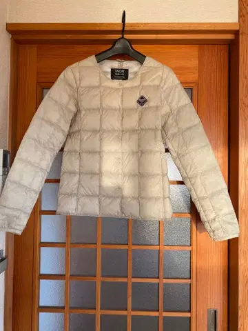 노카라 다운 자켓