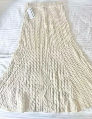 &.nostalgia 니트 머메이드 스커트