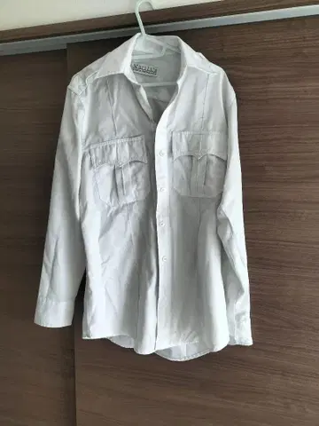 밀리터리 폴리 셔츠 척 포함