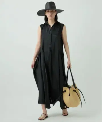 Chaos 샌딩 실크 원피스 블랙