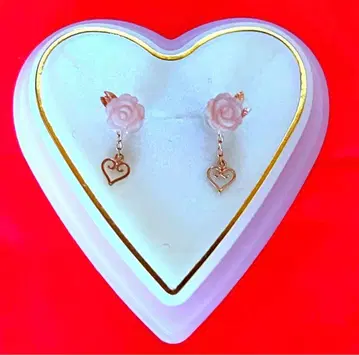 쥬얼리 츠츠미 장미 하트 귀걸이