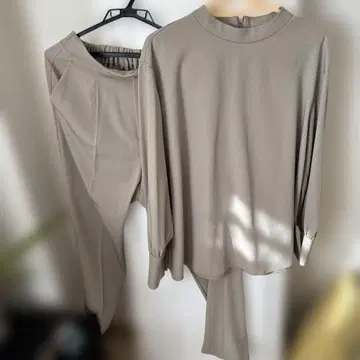 미라 오웬 팬츠 셋업