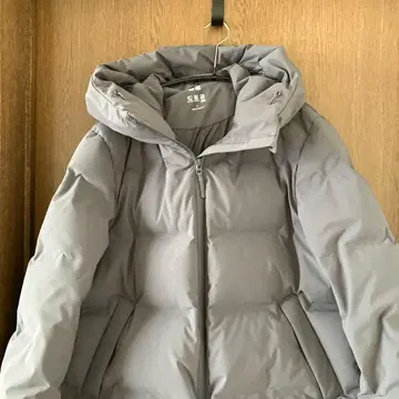 유니클로 심리스 다운 파카